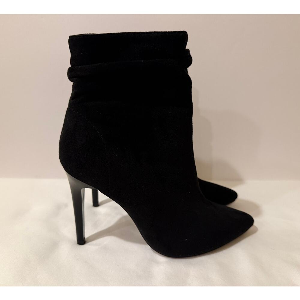 Black Suede Slouchy Pointed Toe Stiletto Ankle Dress Booties Size 7 NWOB